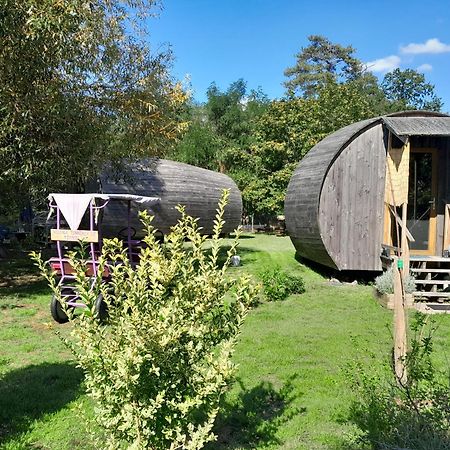 " Village Tonneaux De Tirpoil " Montilliers Exteriör bild
